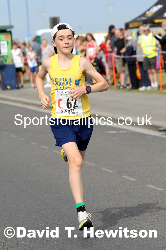 Boys under-15s 2021 Northern 6 and 4 Stage and Young Athletes Road Relays, Redcar. Photo: David T. Hewitson/Sports for All Pics
